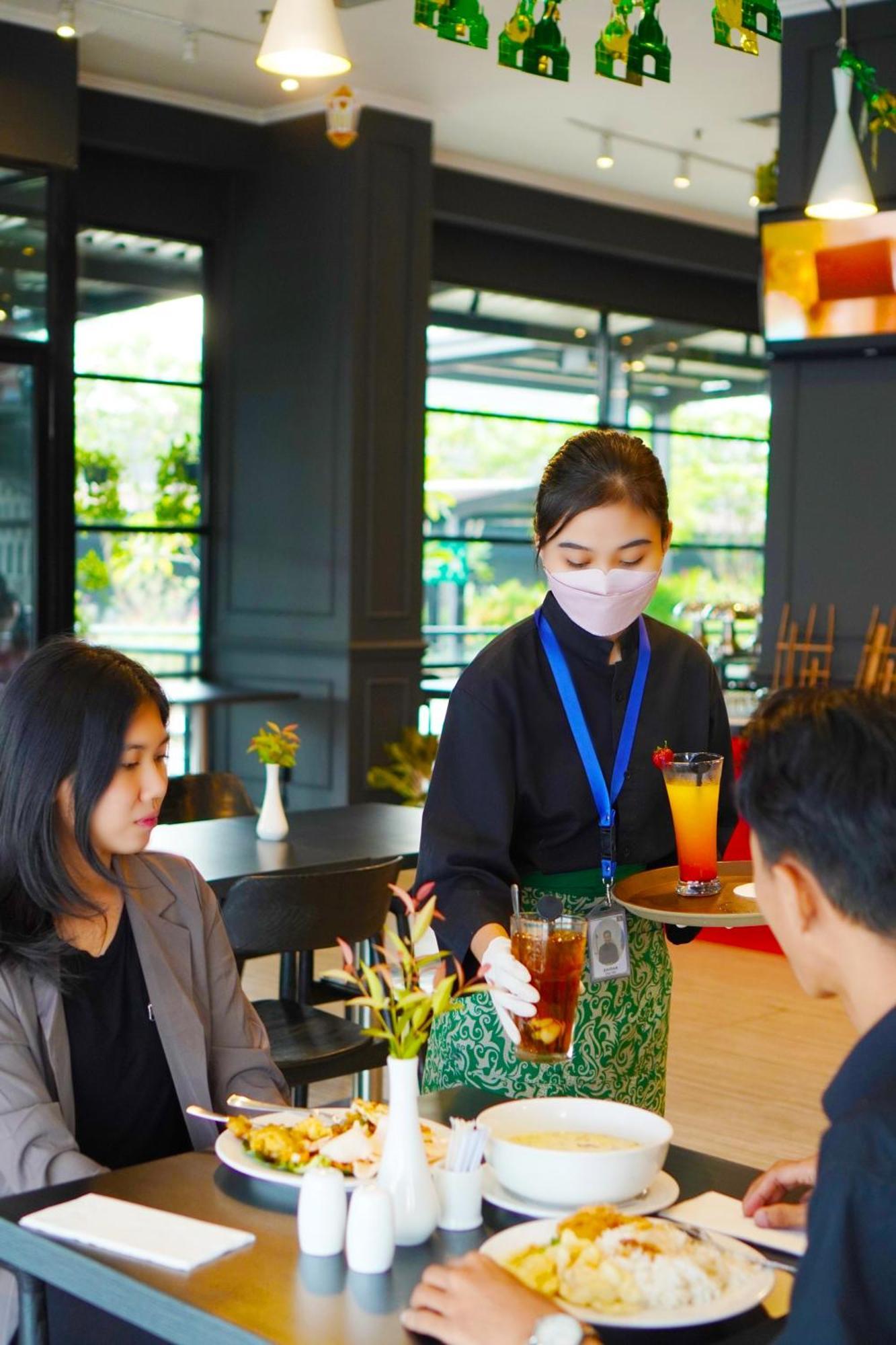 Swiss-Belinn Cawang Jakarta Ngoại thất bức ảnh