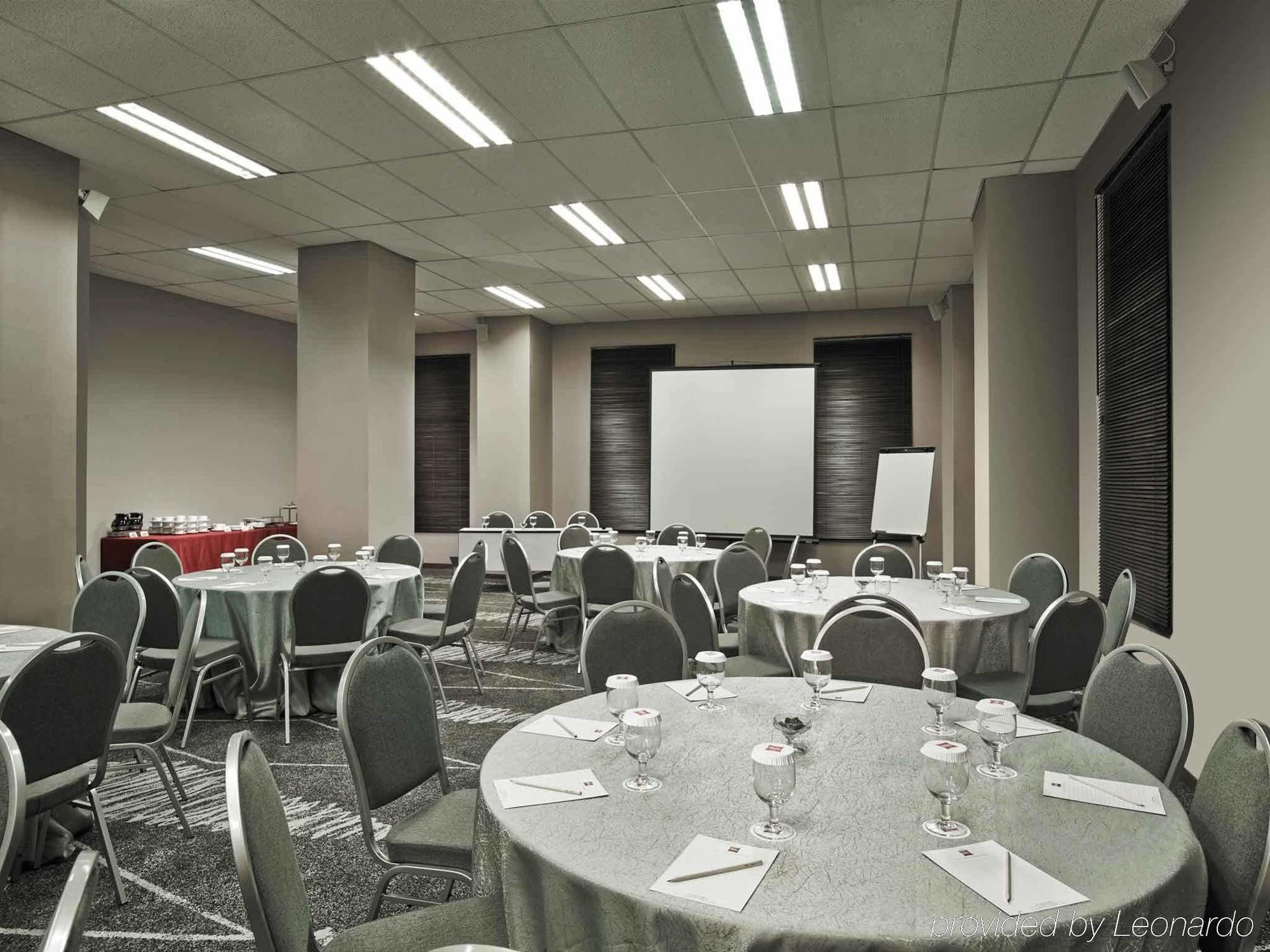 Swiss-Belinn Cawang Jakarta Ngoại thất bức ảnh